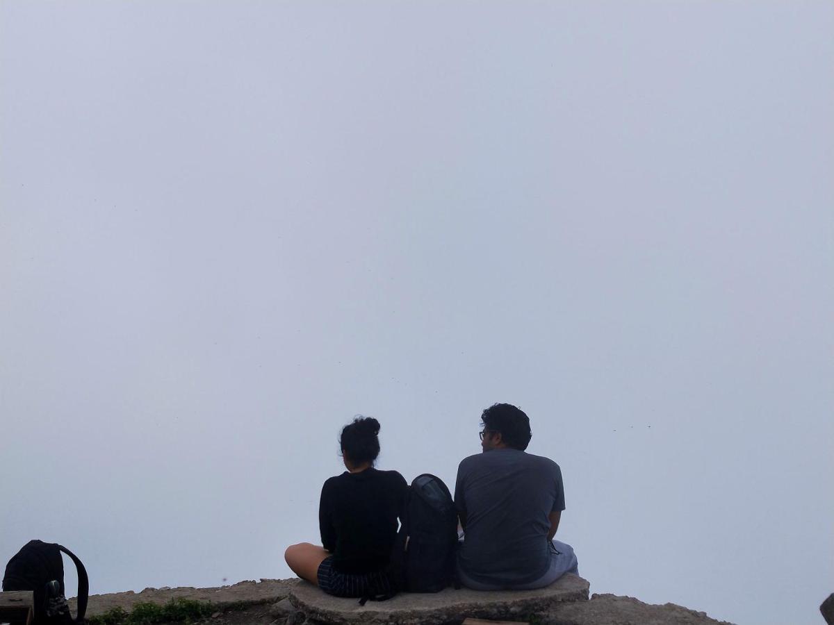 Neha Homestay Shimla Luaran gambar