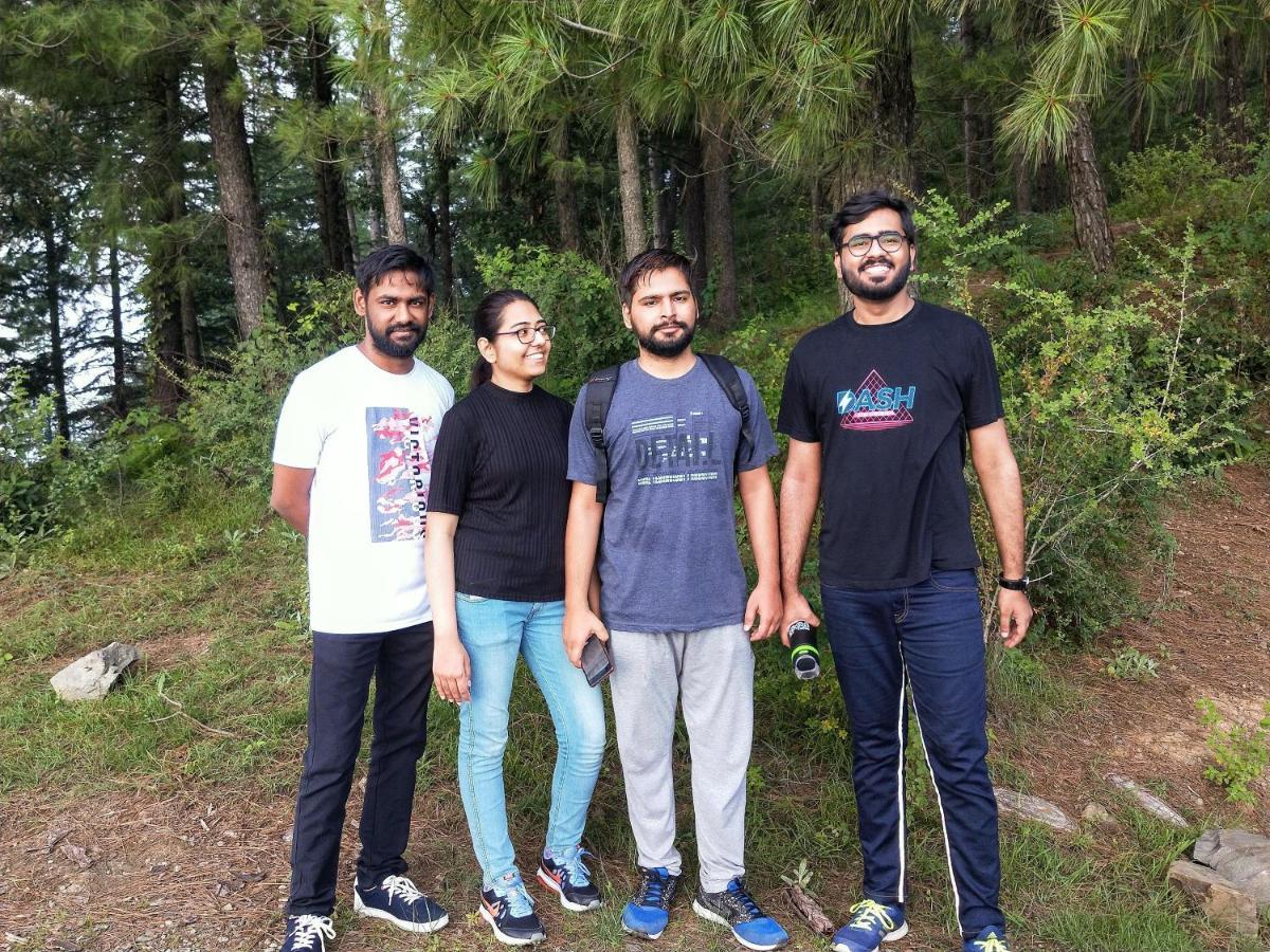 Neha Homestay Shimla Luaran gambar