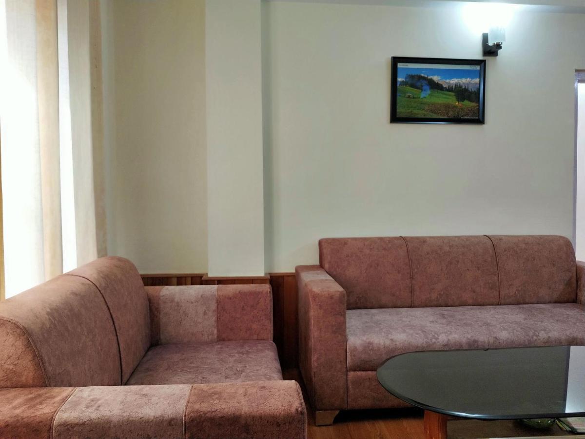 Neha Homestay Shimla Luaran gambar